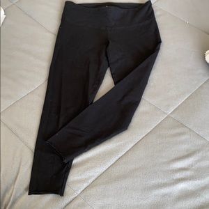 TNA Black crop leggings
